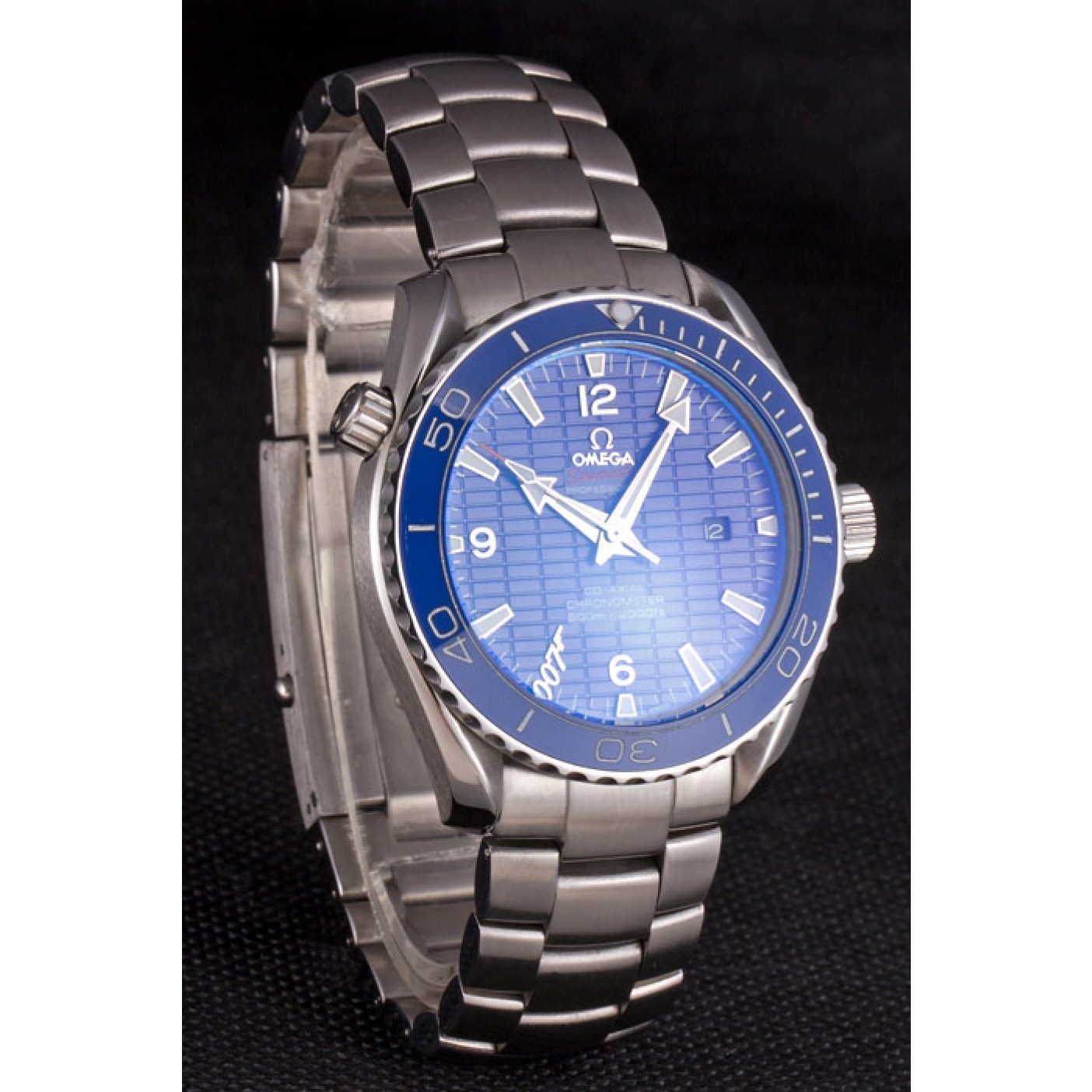 Swiss Omega James Bond Skyfall Blue Dial and Blue Bezel som75 621408