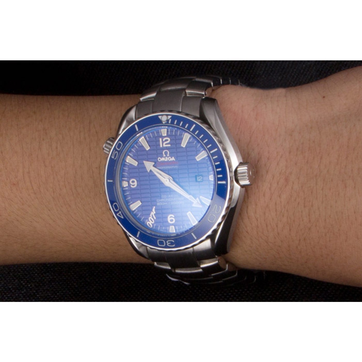 Swiss Omega James Bond Skyfall Blue Dial and Blue Bezel som75 621408