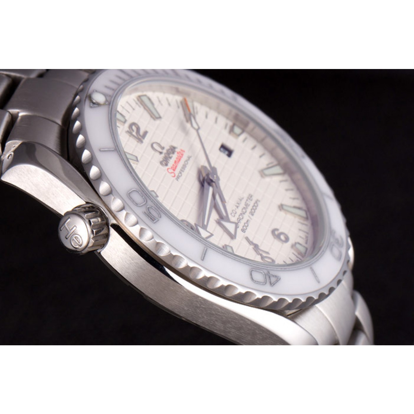 Swiss Omega James Bond Skyfall White Dial and White Bezel som76 621409