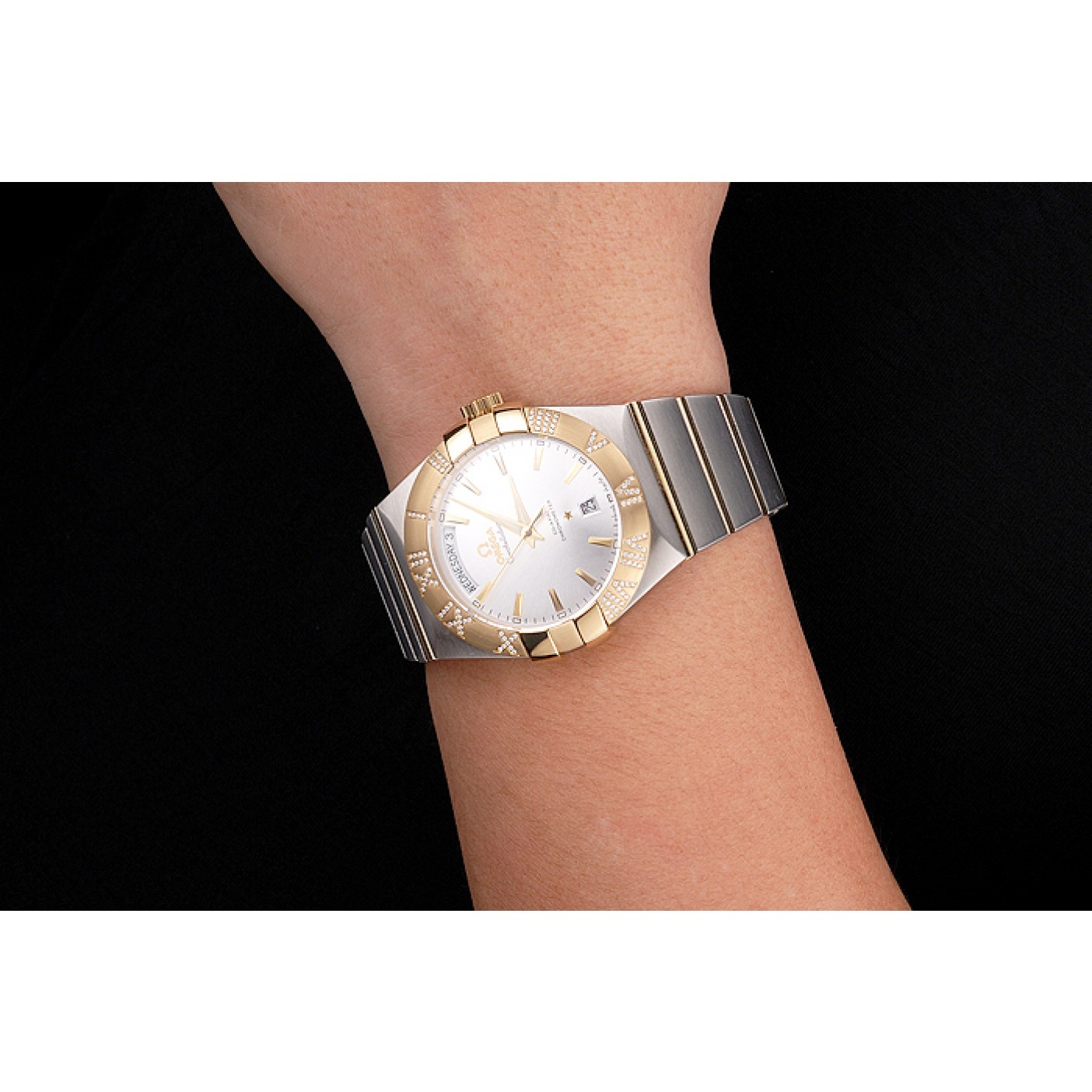 Swiss Omega Constellation White Dial Stainless Steel Case Gold Bezel Two Tone Bracelet