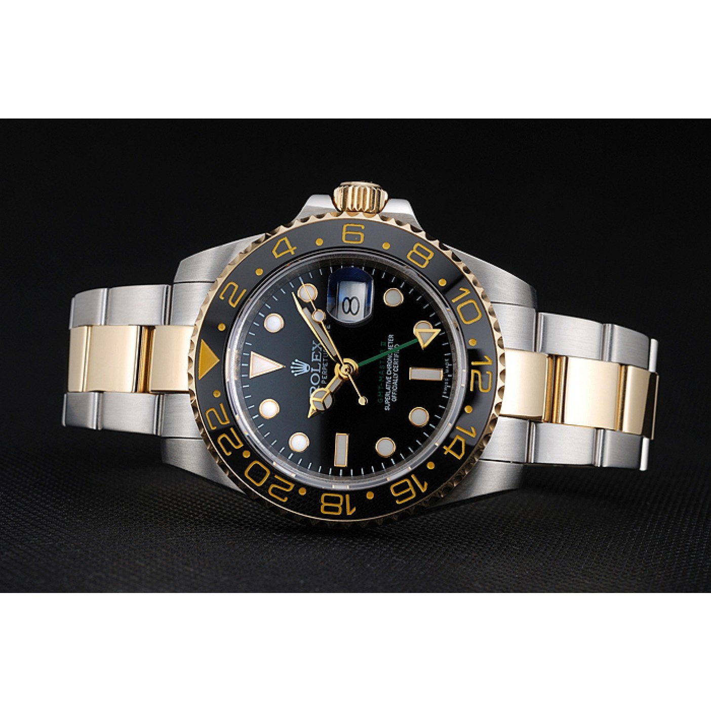 Swiss Rolex GMT Master Black Bezel Black Dial 80295