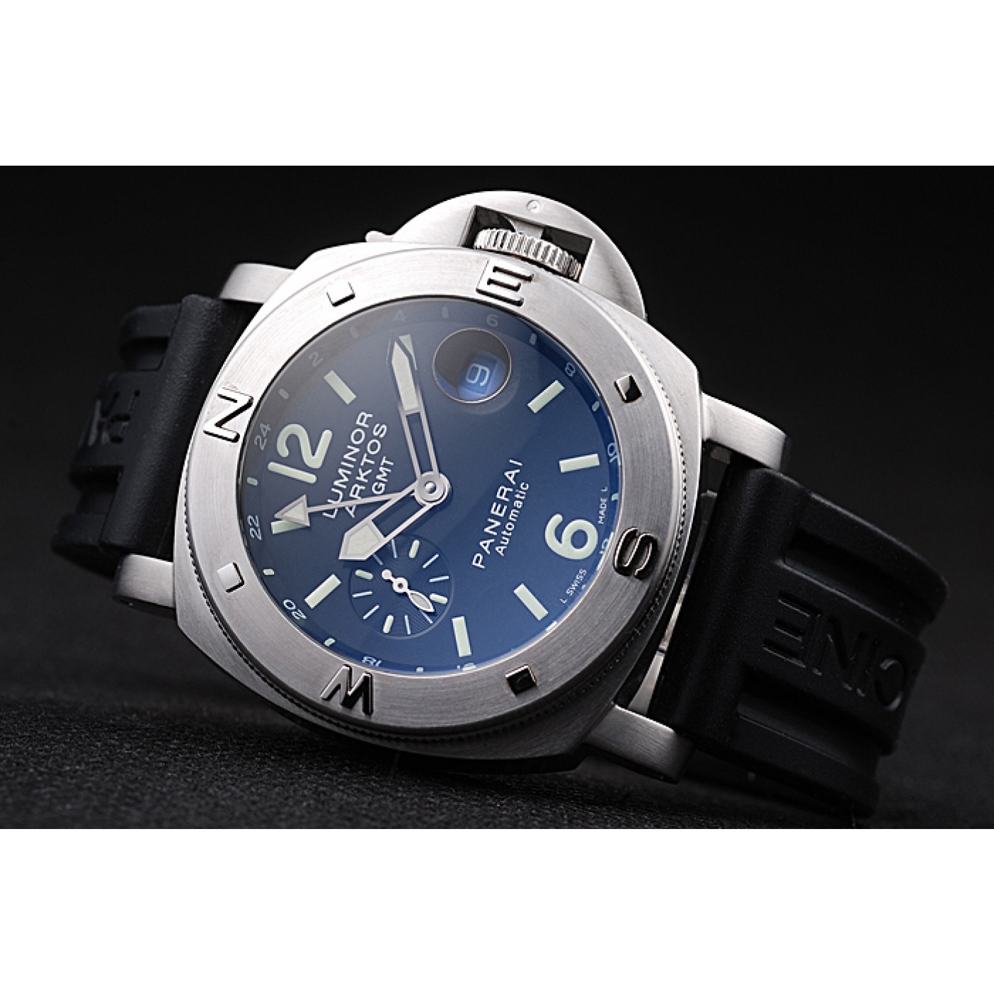 Panerai Luminor Brushed Stainless Steel Case Black Dial Black Rubber Strap 98164