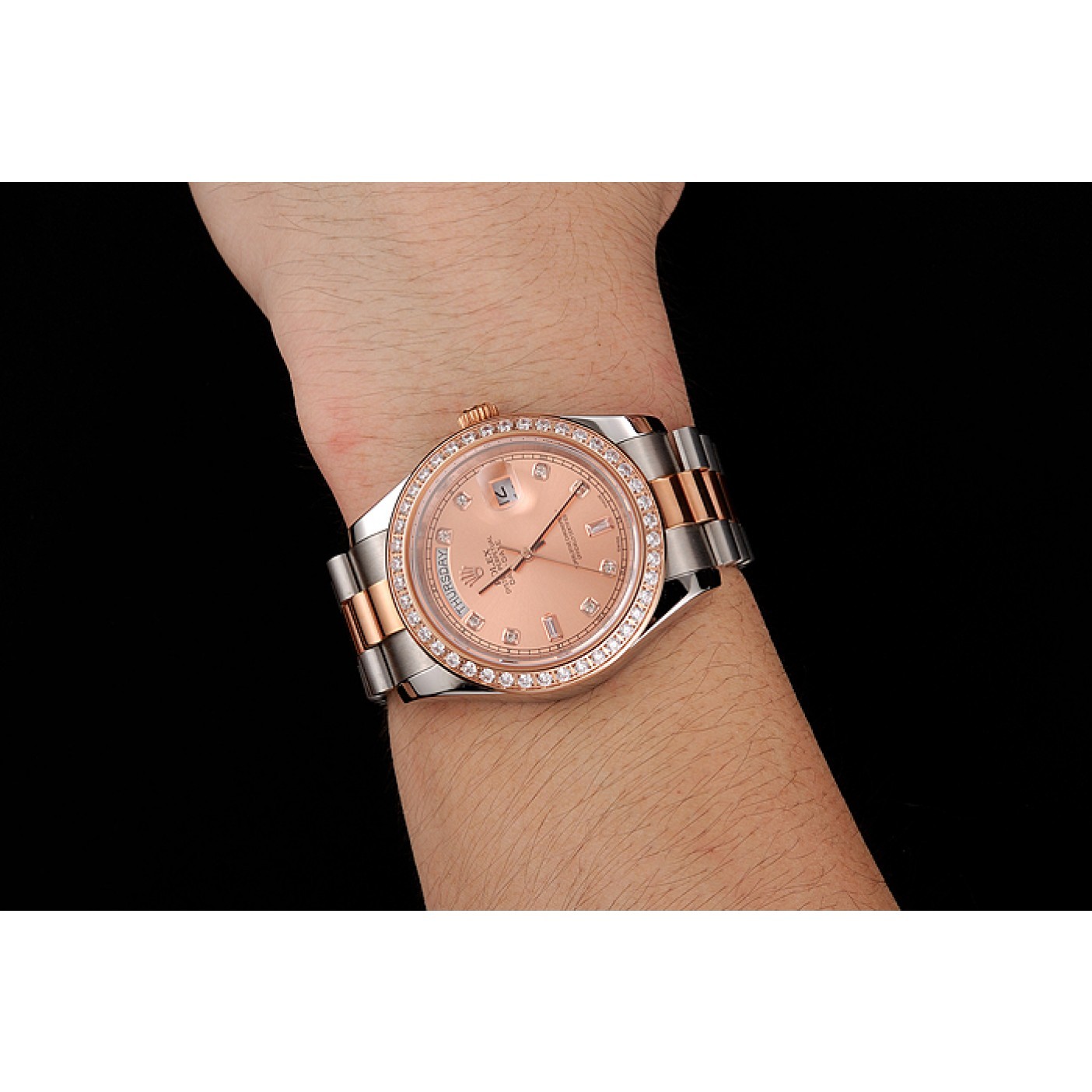 Swiss Rolex Day-Date Diamonds Bezel Rose Gold And Staineless Steel Bracelet 1454107