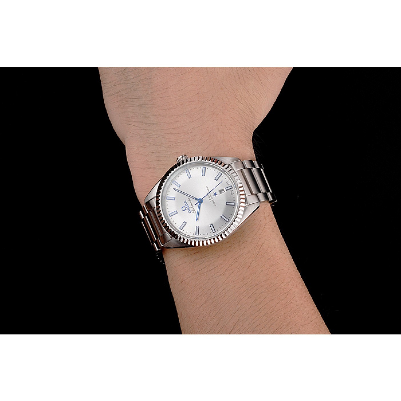 Omega Globemaster Silver Dial Blue Hands Stainless Steel Case And Bracelet