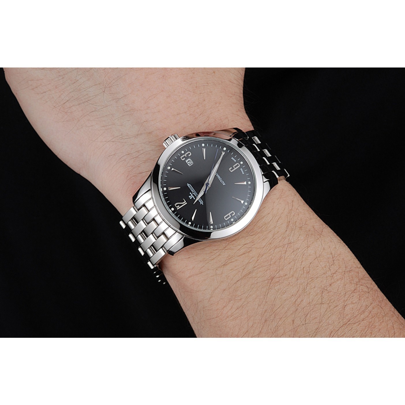 Jaeger LeCoultre Master Black Dial Stainless Steel Bezel Stainless Steel Band 622093