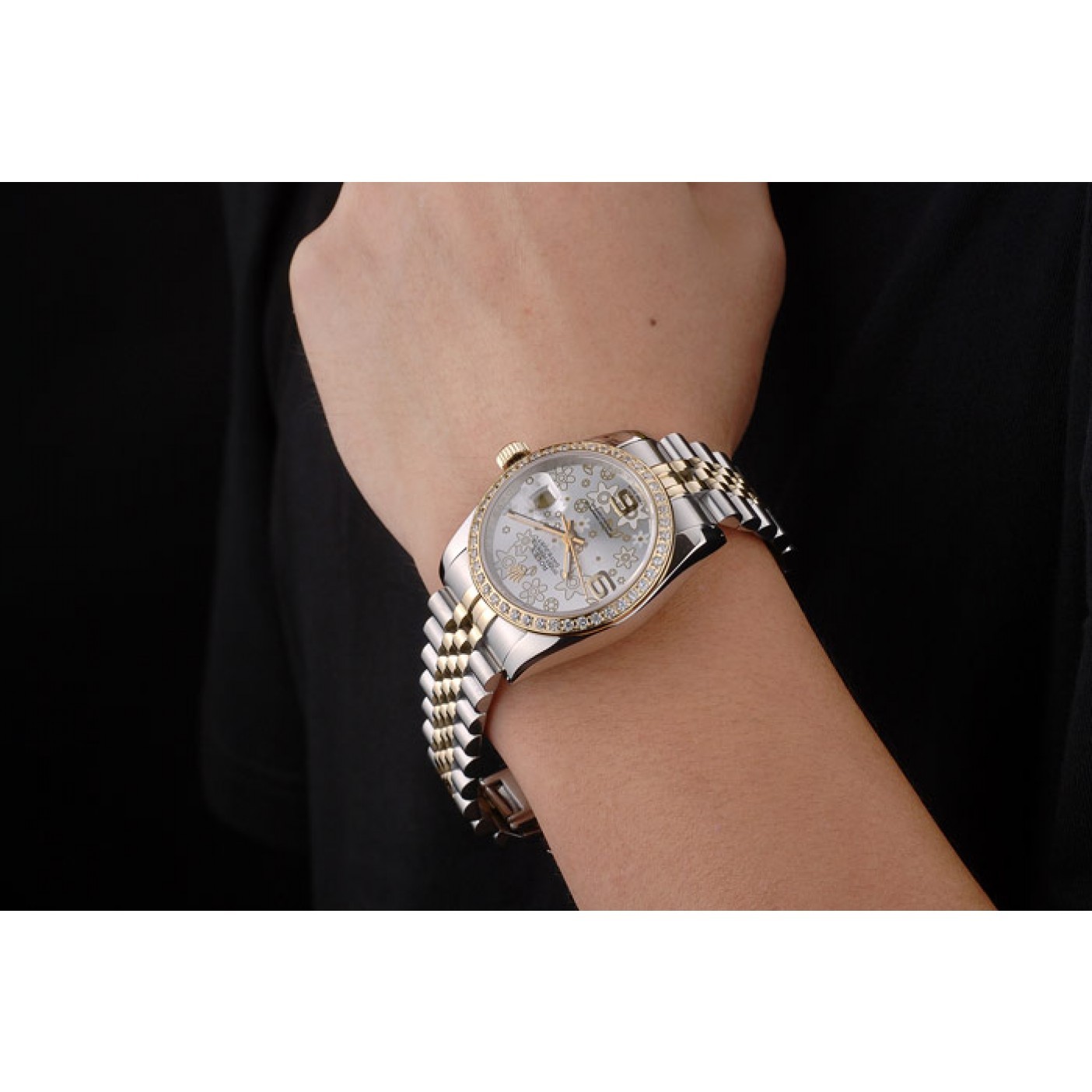 RepTime Watches Rolex DateJust Brushed Stainless Steel Case Silver Flowers Dial Diamonds Plated