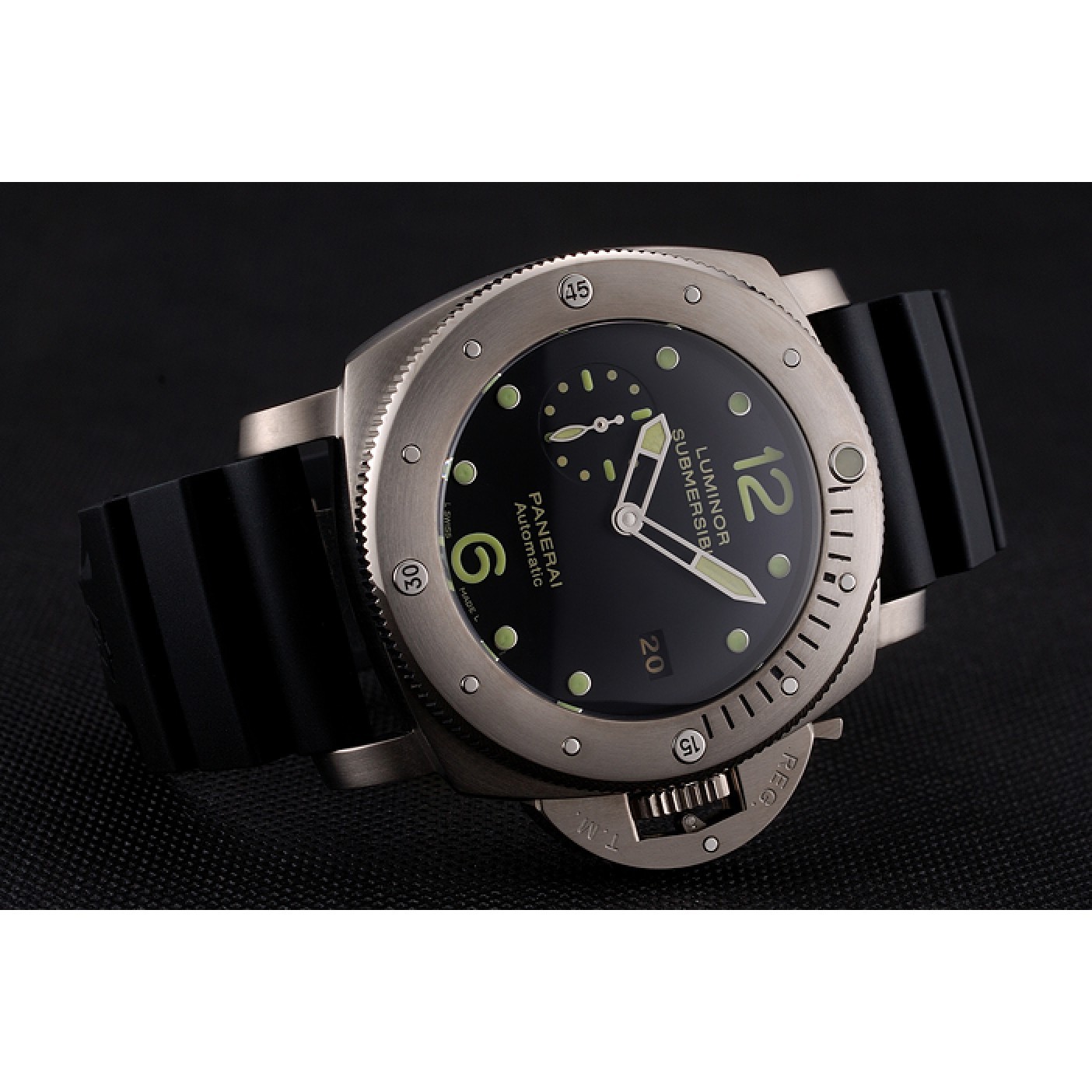 Swiss Panerai Luminor Submersible Black Dial Stainless Steel Case Black Rubber Strap