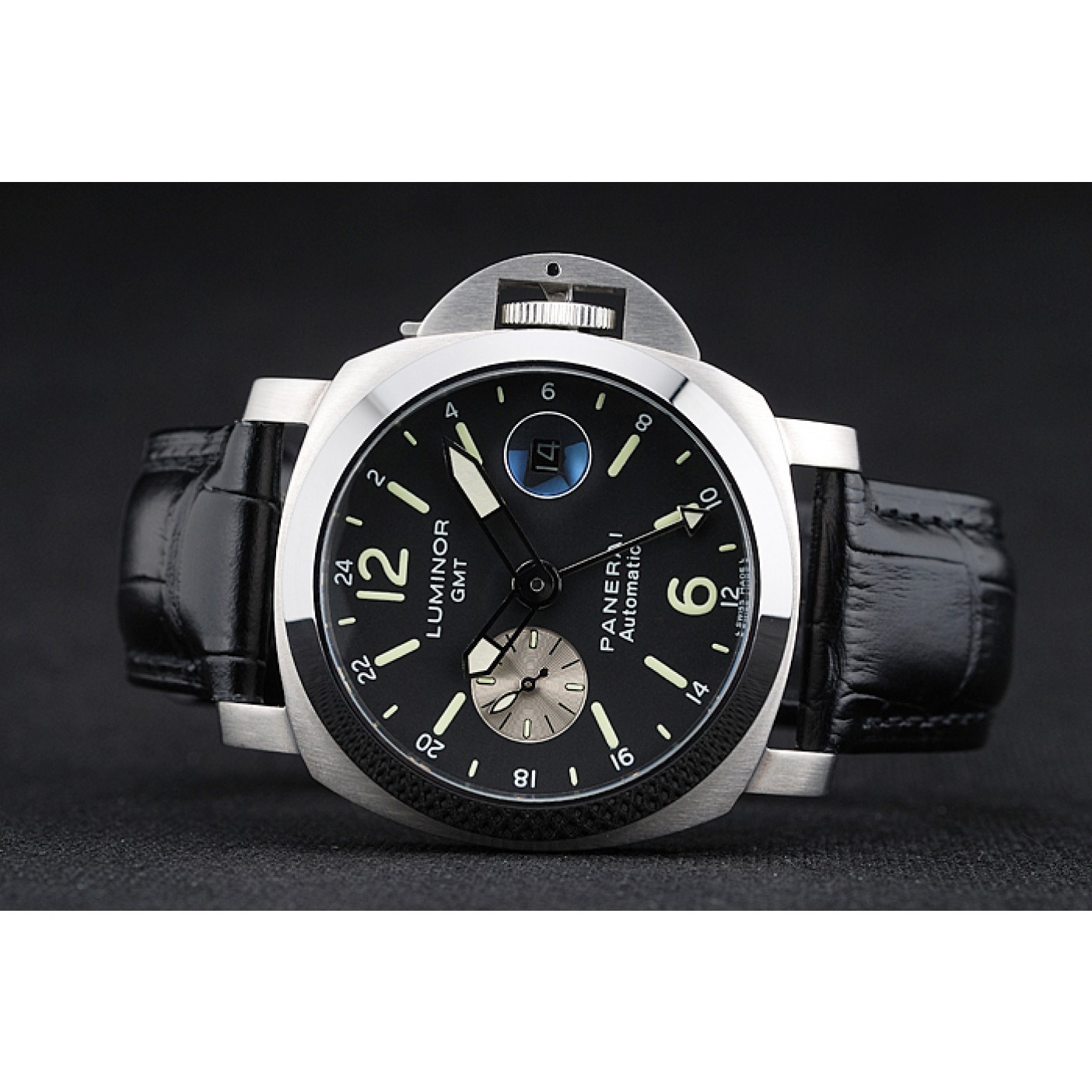 Panerai Luminor Gmt Black Dial Black Leather Bracelet