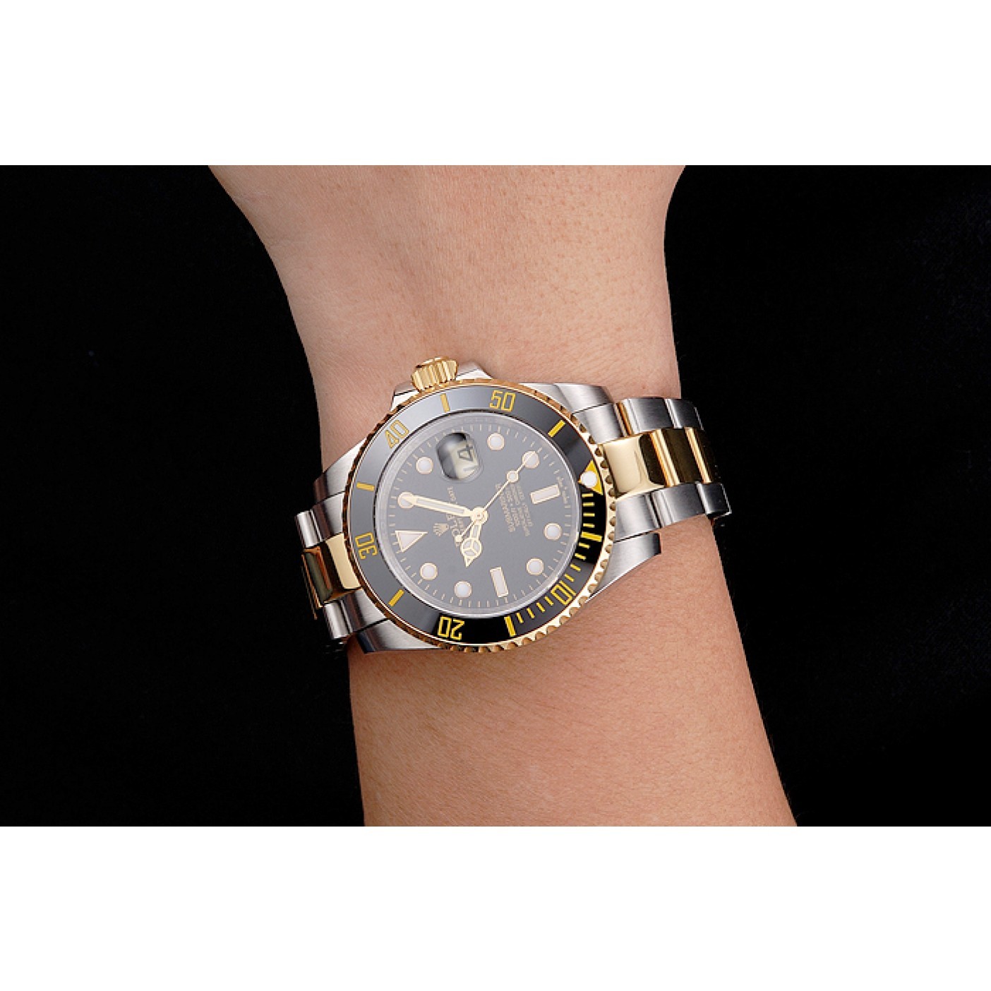 Swiss Rolex Submariner Black Dial And Bezel Two Tone Steel Gold Bracelet