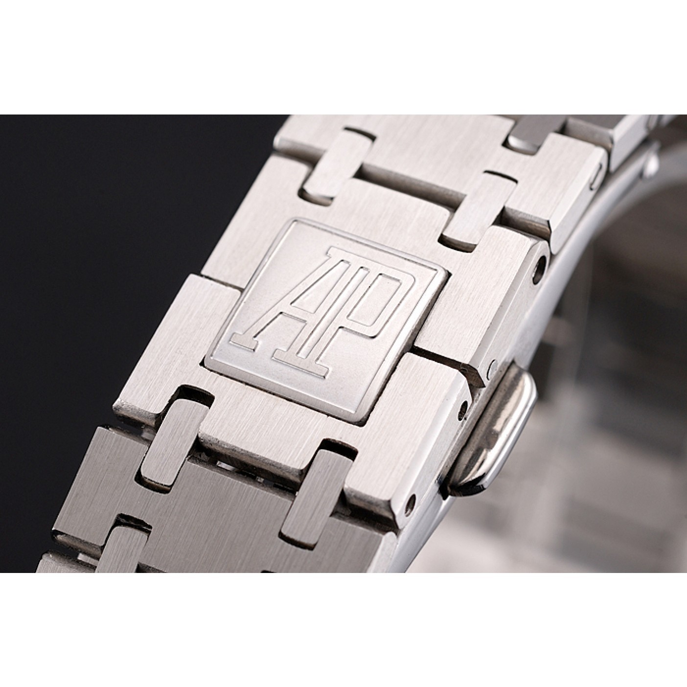 Audemars Piguet Royal Oak Fondation White Dial Stainless Steel Case And Bracelet