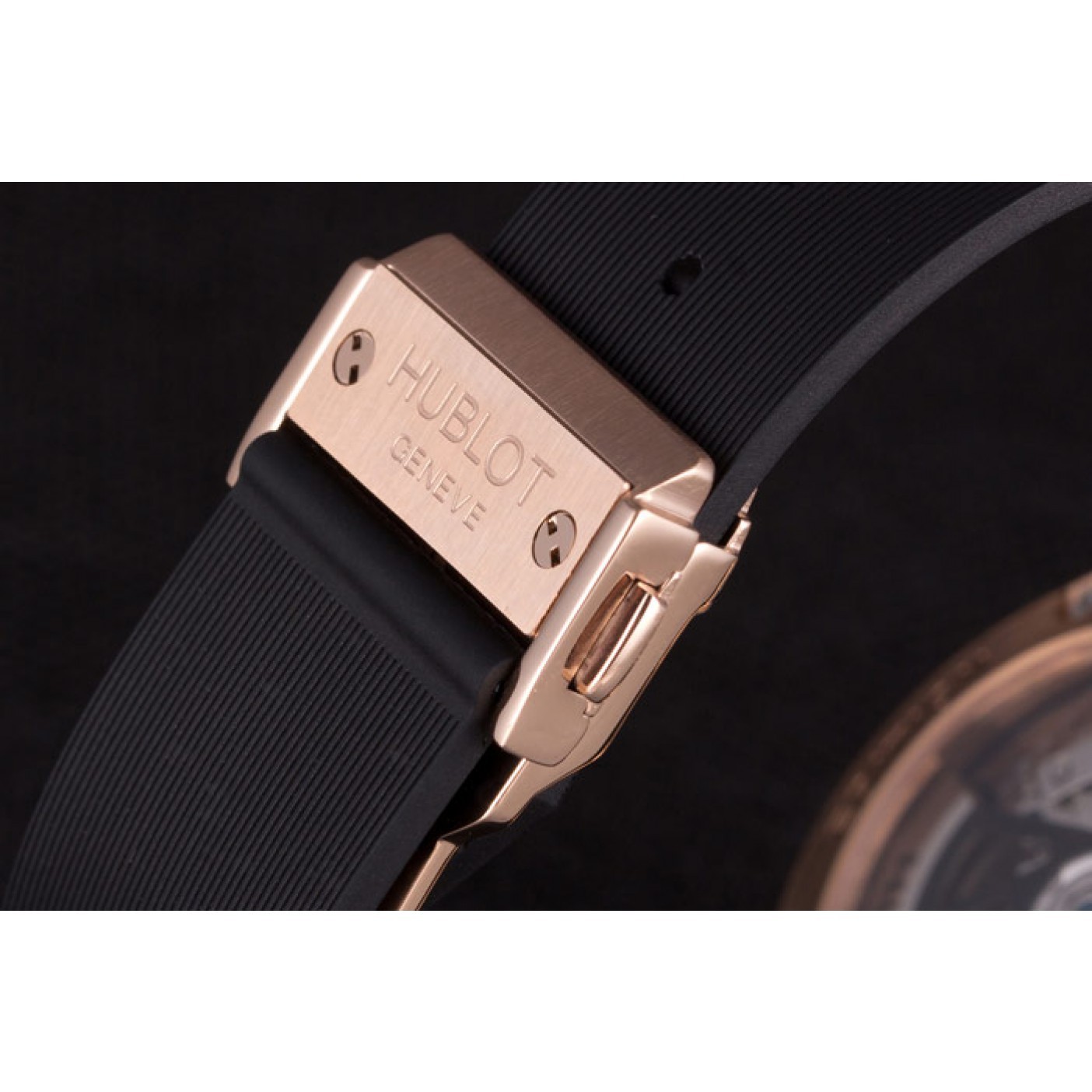 Swiss Hublot Classic Fusion Black Dial Rose Gold shb08 621401