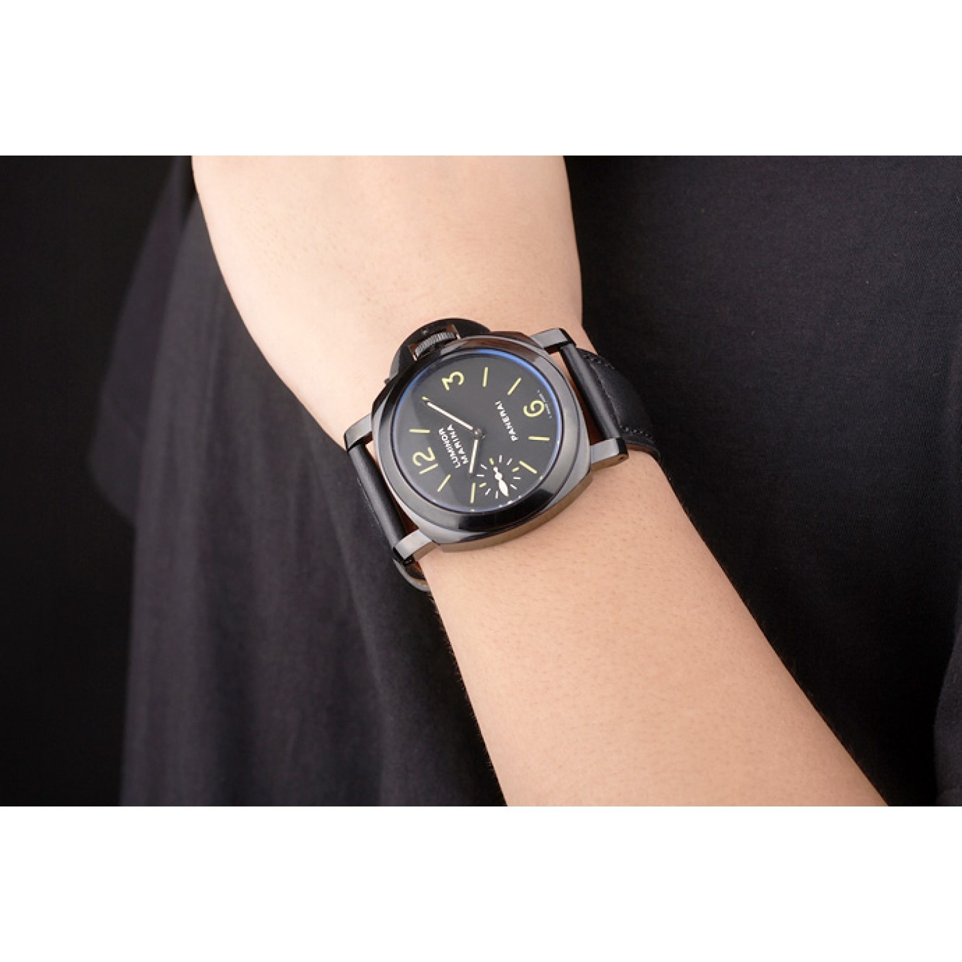 Panerai Luminor Marina Black Dial Black Stainless Steel Case Black Leather Bracelet