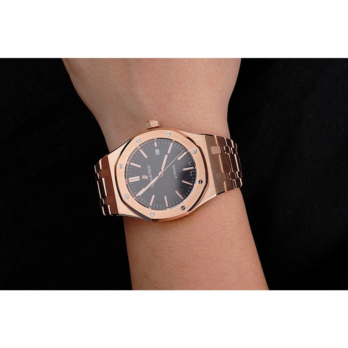 Swiss Audemars Piguet Royal Oak Black Dial Rose Gold Case And Bracelet