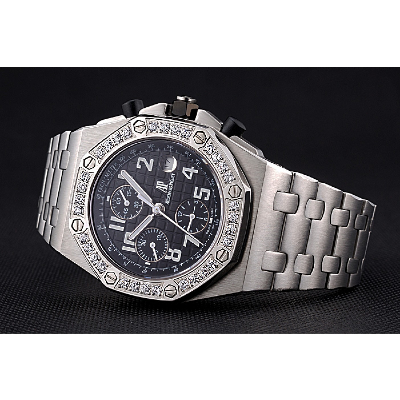 Swiss Audemars Piguet Royal Oak Offshore Black Dial Diamond Bezel Stainless Steel Case And Bracelet 622873