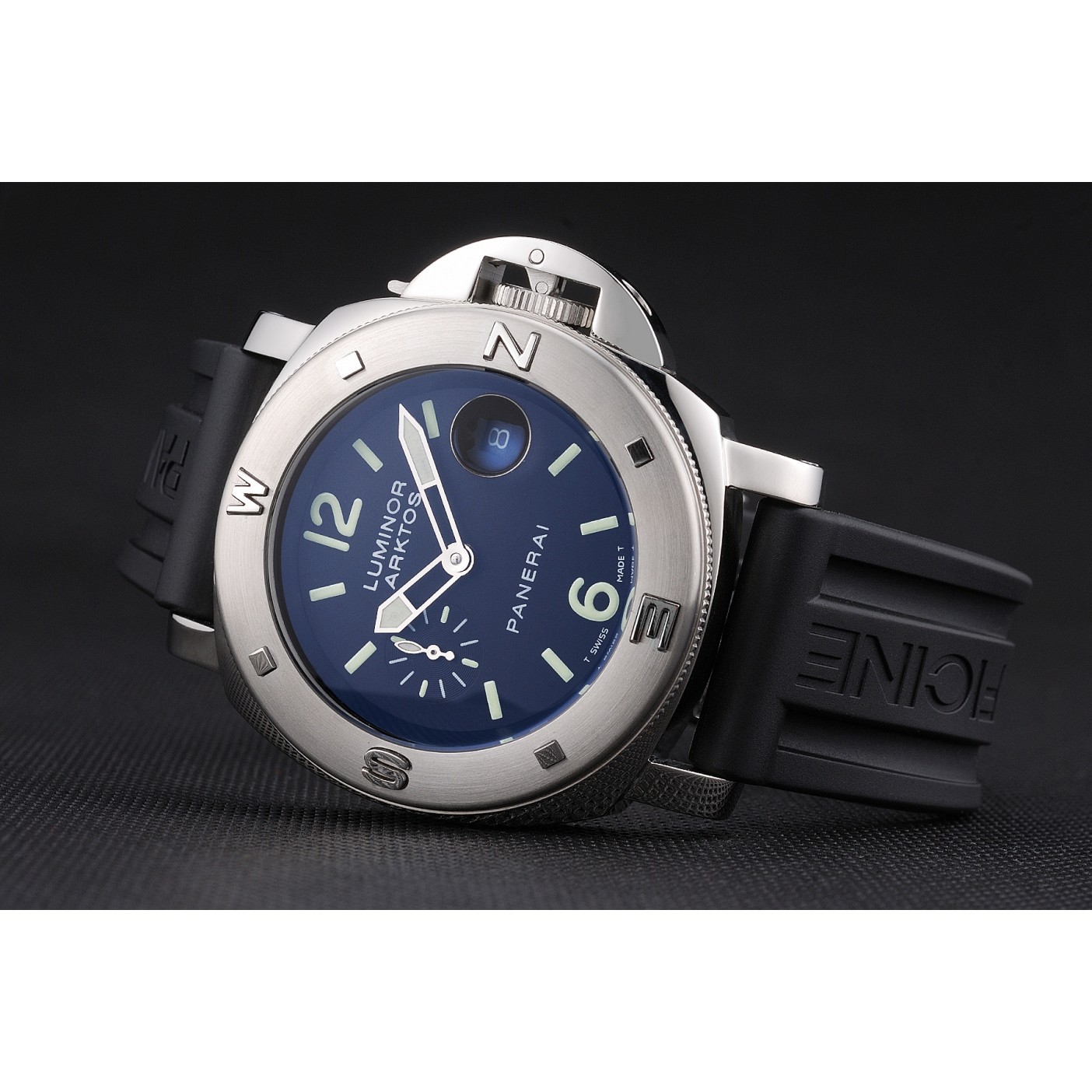 Panerai Luminor Brushed Stainless Steel Case Black Dial Black Rubber Strap 98165