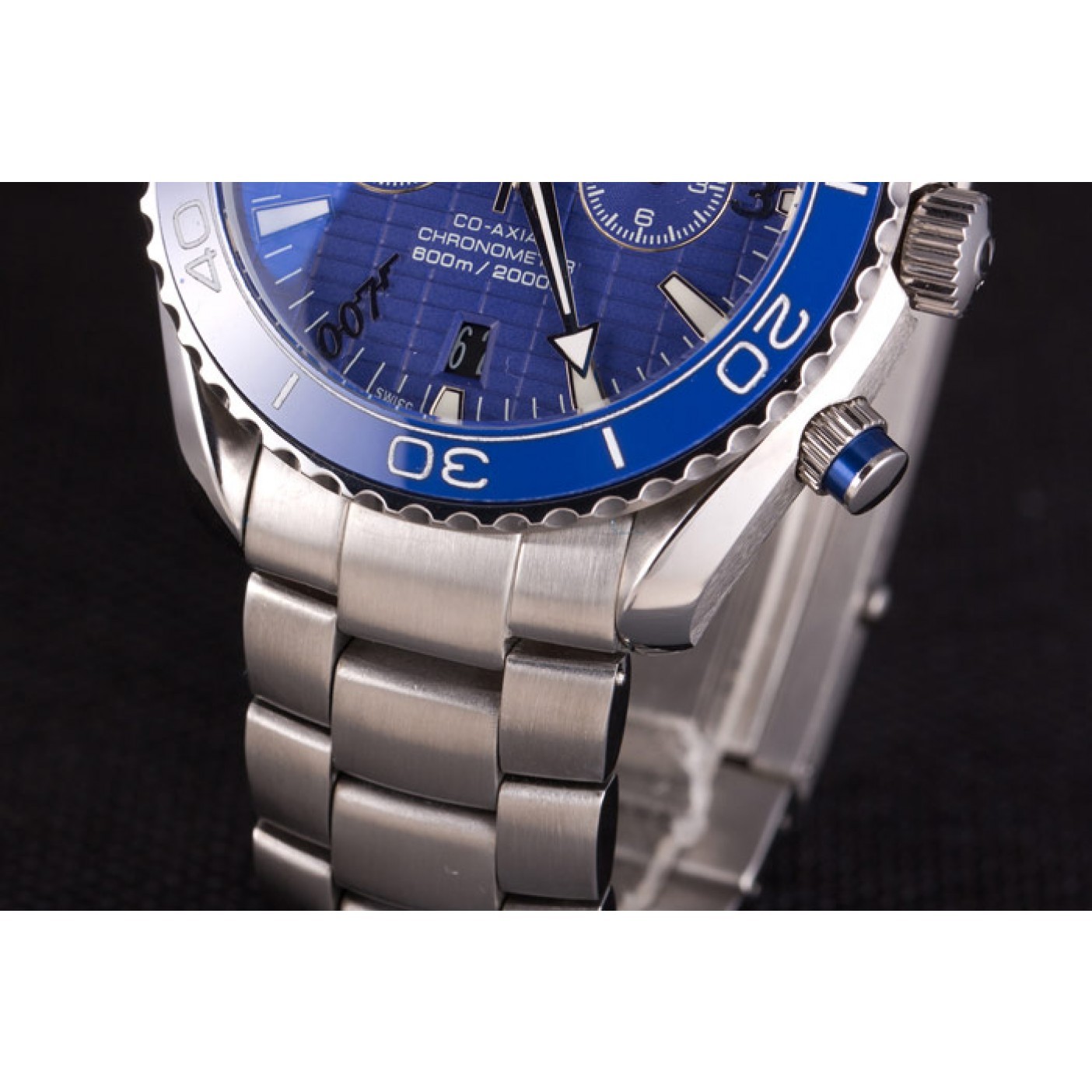 Omega James Bond Skyfall Chronometer Watch with Blue Dial and Blue Bezel om226 621378