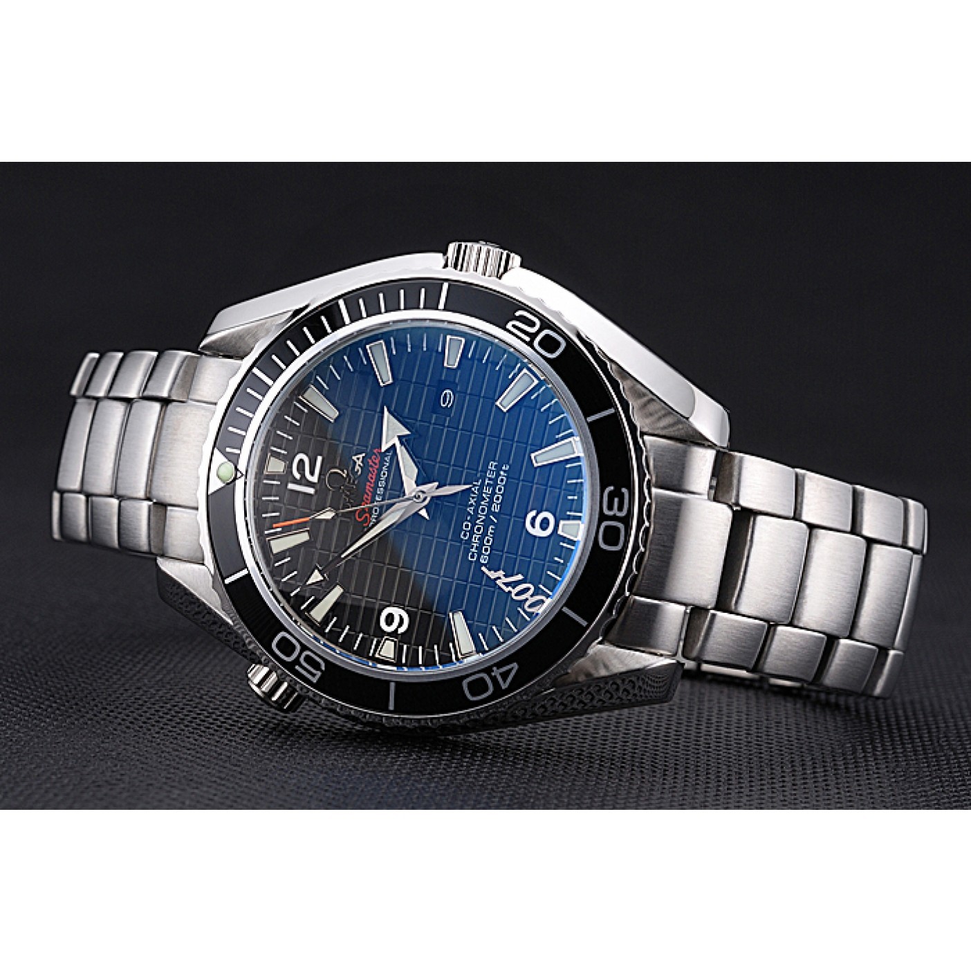 Omega Seamaster Planet Ocean 600M SKYFALL Limited Edition 622388