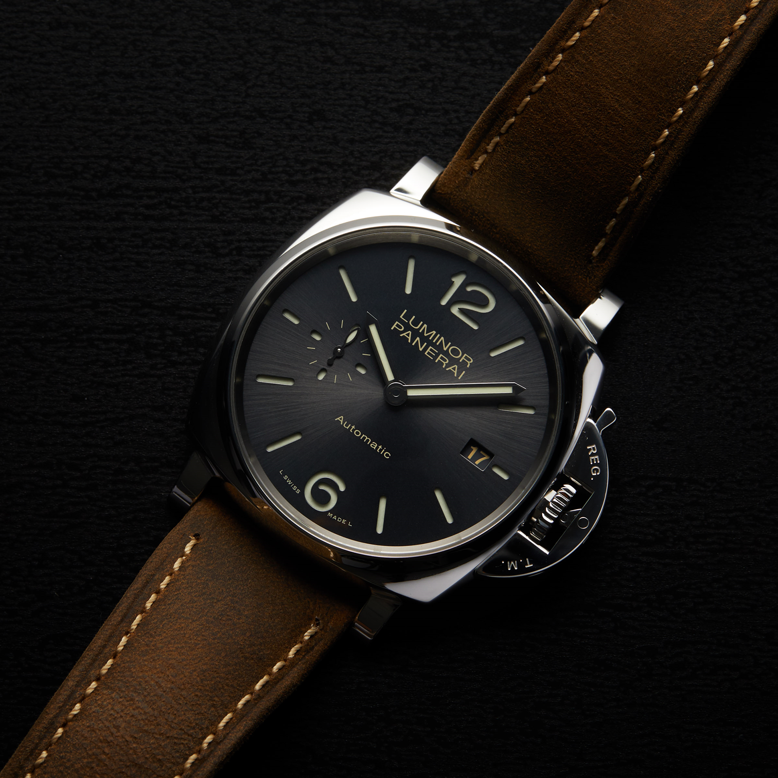 Swiss Panerai Luminor Due 42mm Mens Watch PAM00904