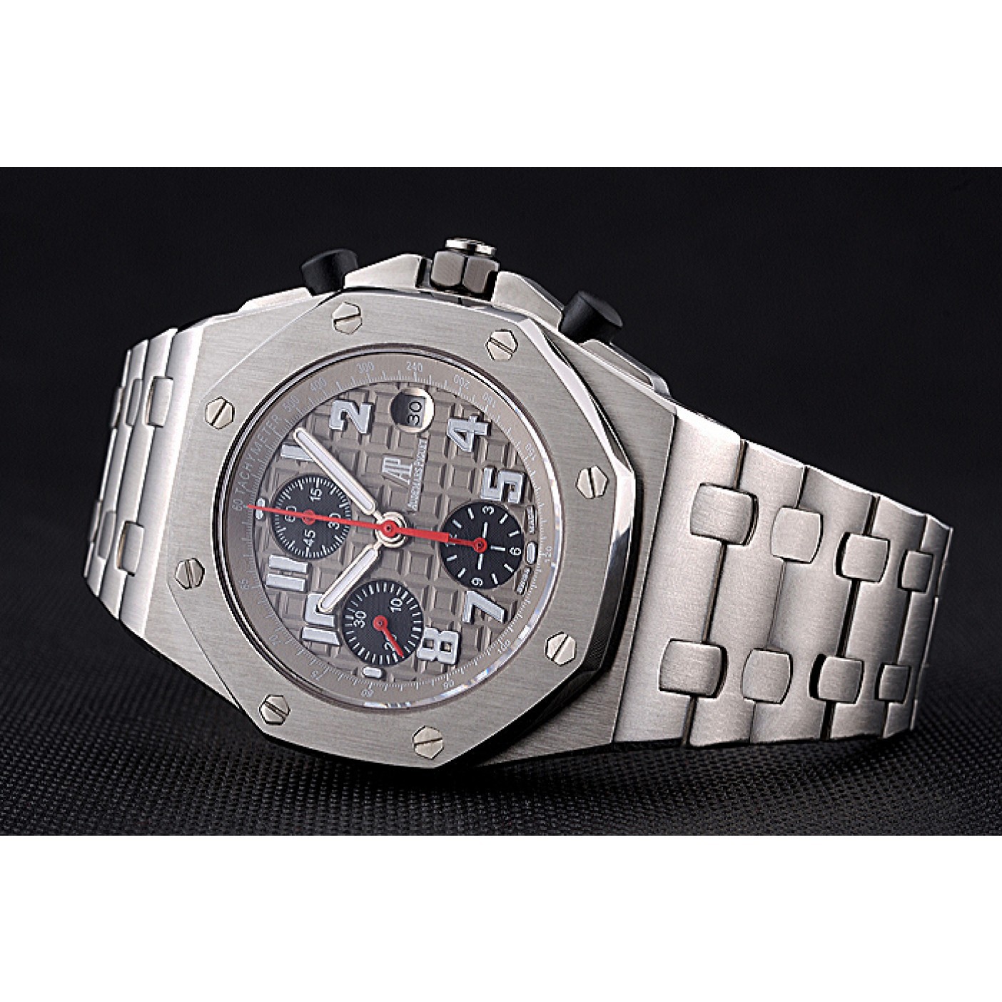 Swiss Audemars Piguet Royal Oak Offshore Grey Dial Stainless Steel Case And Bracelet 622870